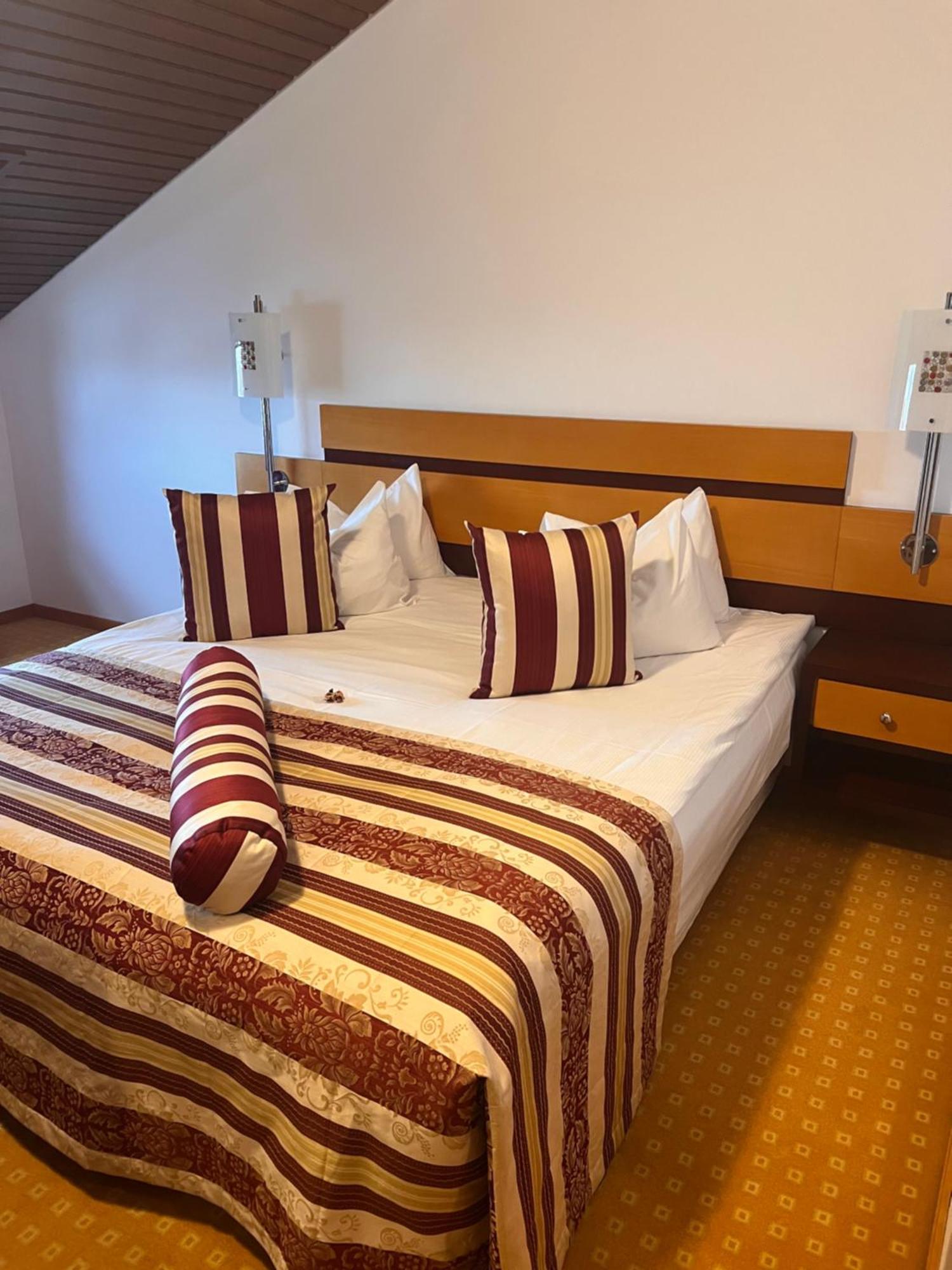 Hotel Jasmine Brasov Luaran gambar